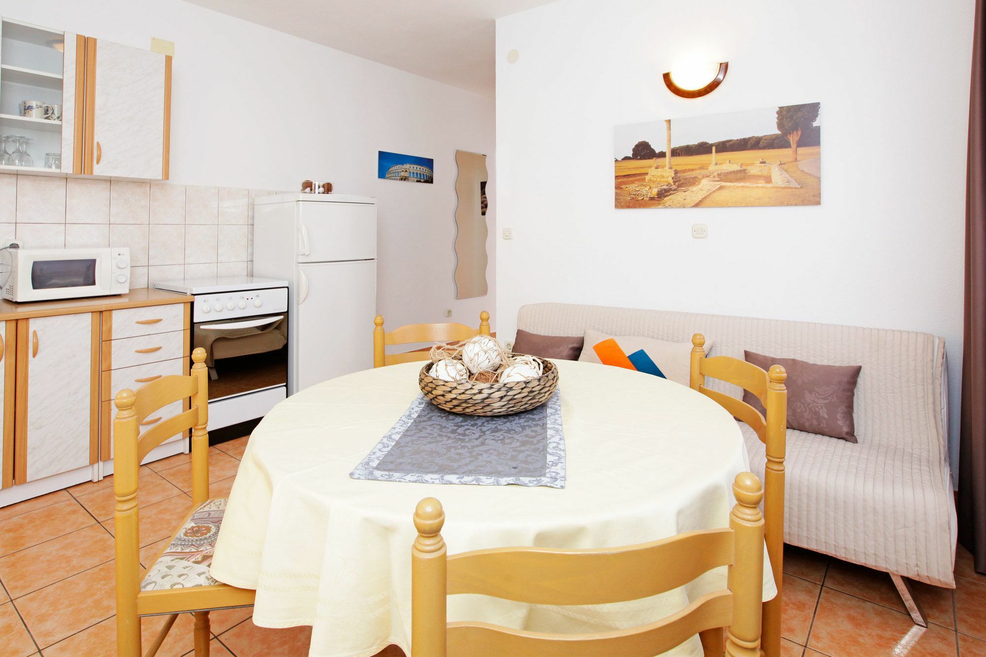 Ratac Apartments Bol Eksteriør bilde